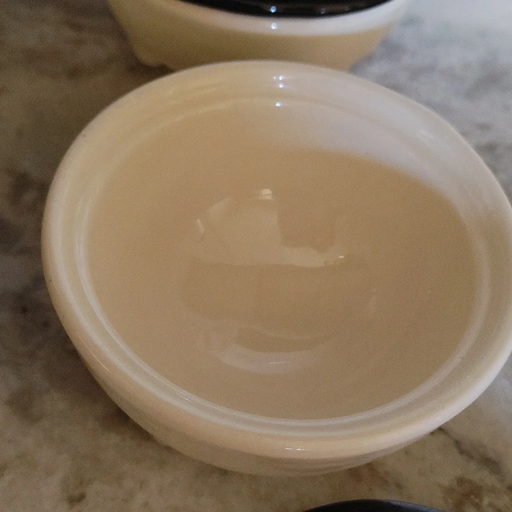 4 Vintage Condiment Bowls with Lids 3 Footed Black & Cream